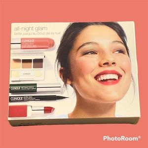 Clinique Makeup Set